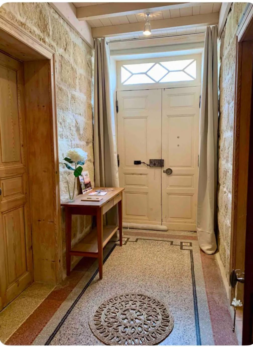 Apartamento Le Figuier Beauvoisin  Exterior foto